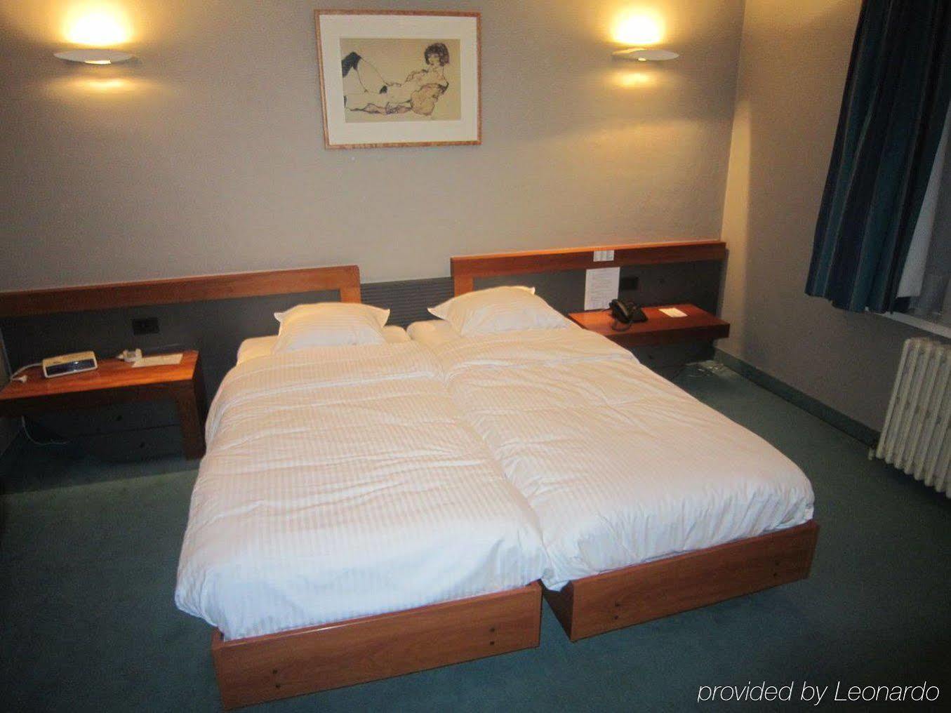 Hotel Cortina Wevelgem Room photo